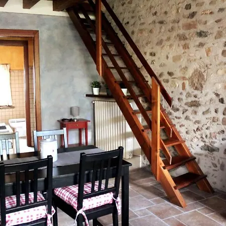 Thelma's - La Casa Indipendente In Collina アパート